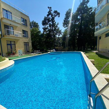 Solei Apartments بريمورسكو المظهر الخارجي الصورة