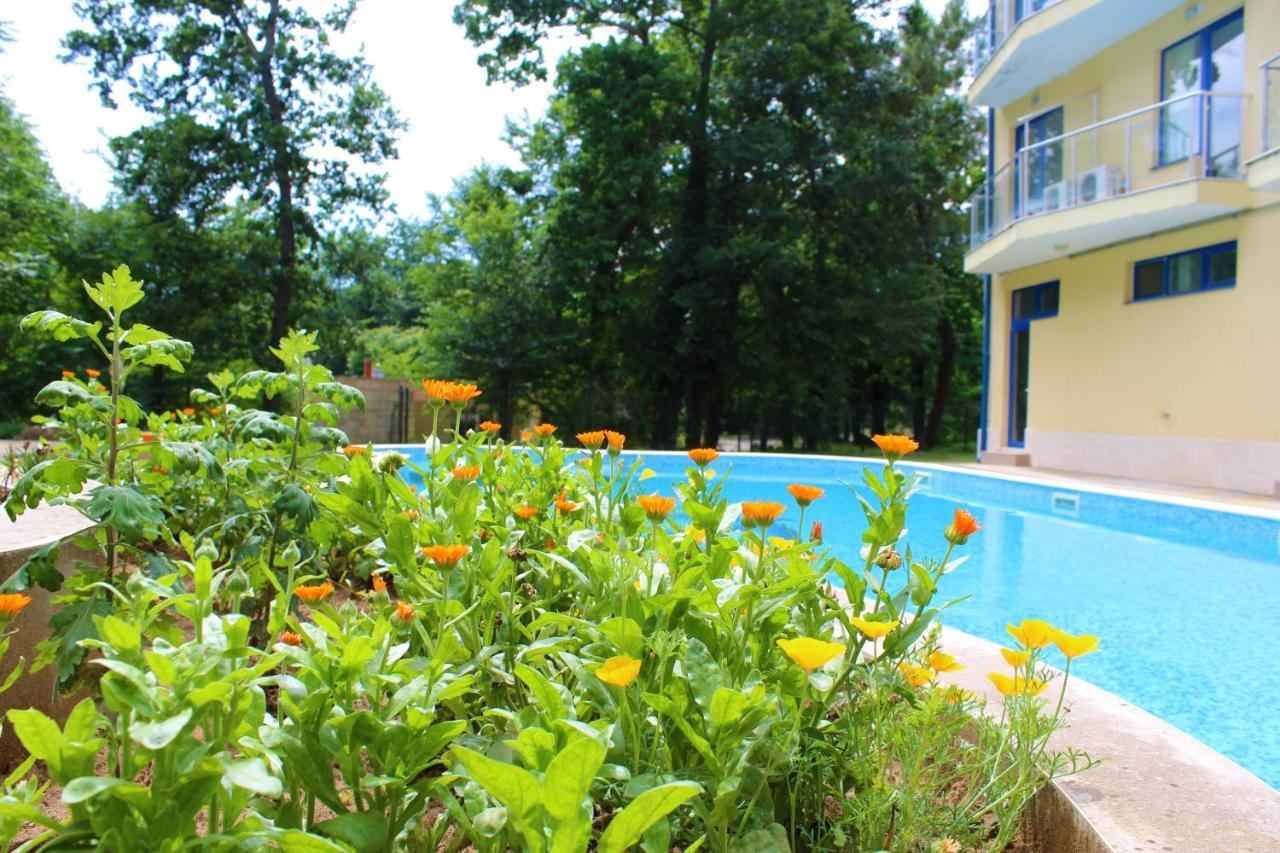 Solei Apartments بريمورسكو المظهر الخارجي الصورة