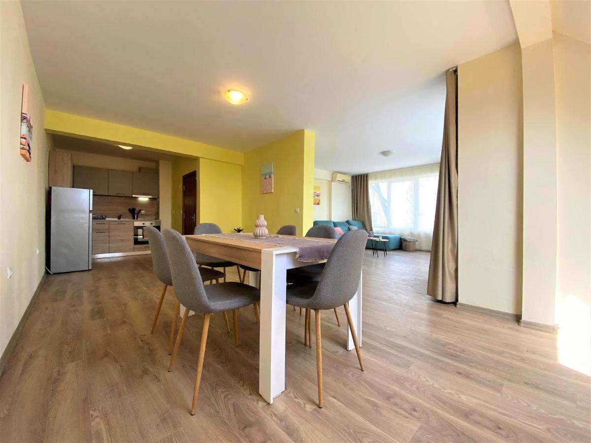 Solei Apartments بريمورسكو المظهر الخارجي الصورة